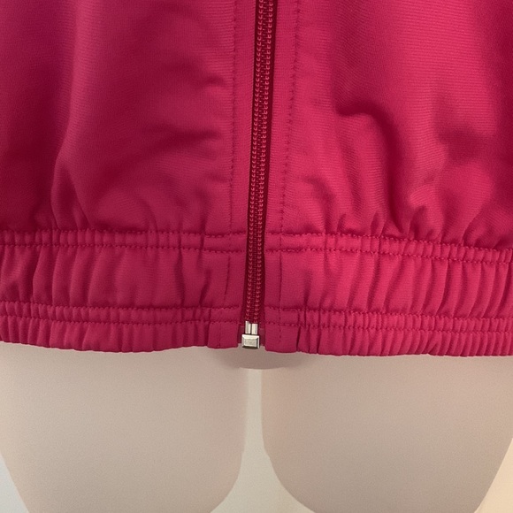 Puma pre loved jacket. Size small. - Picture 5 of 10